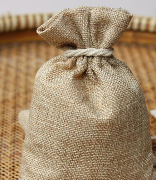 using burlap bags for gardens